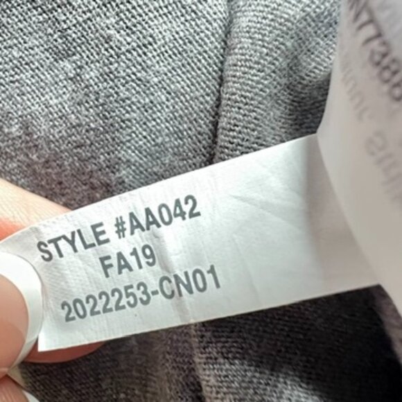 J. Crew Henley Womens S Gray Long Sleeve - Picture 7 of 7